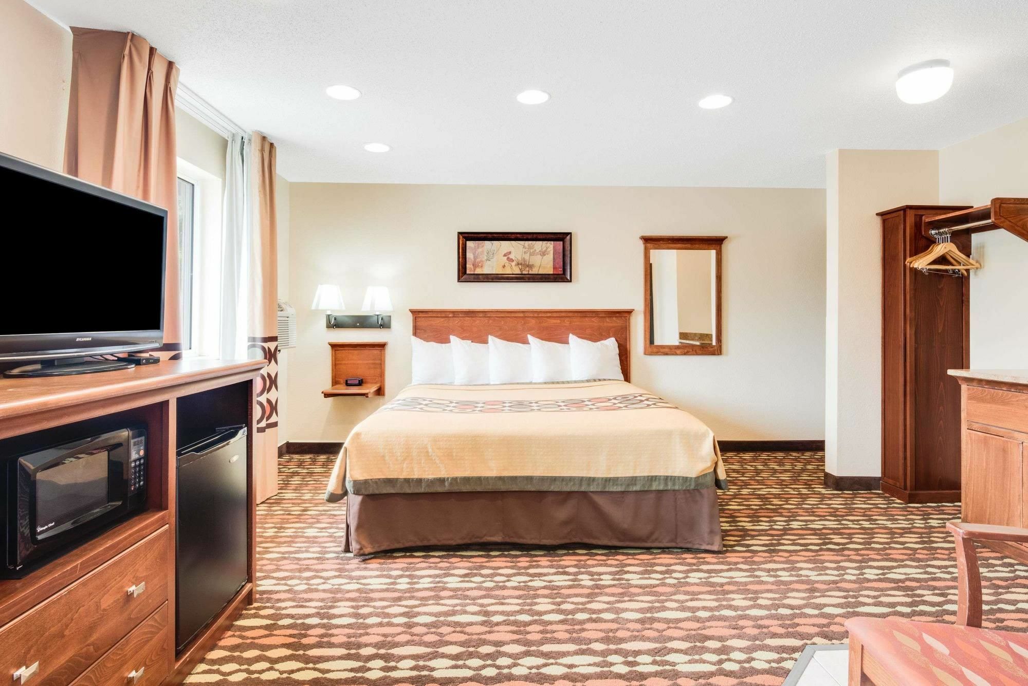 Super 8 By Wyndham Grand Forks Hotel ภายนอก รูปภาพ