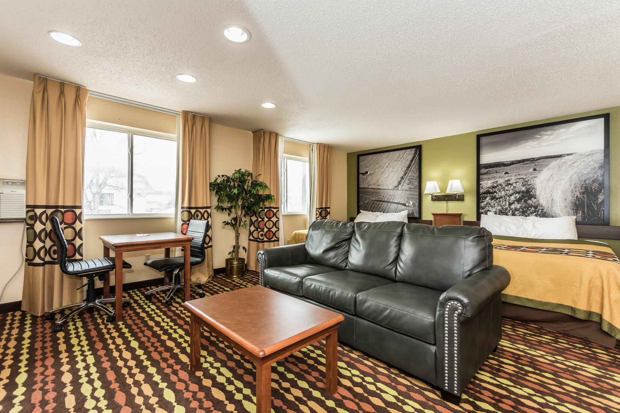 Super 8 By Wyndham Grand Forks Hotel ภายนอก รูปภาพ